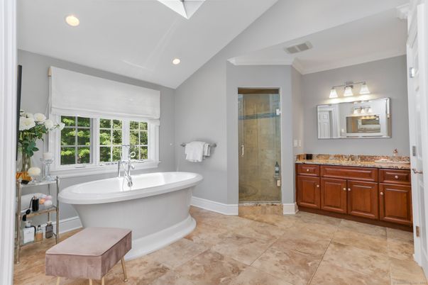 Bathroom, Free Standing Baths, Glass Shower, Interior, Recessed Lighting