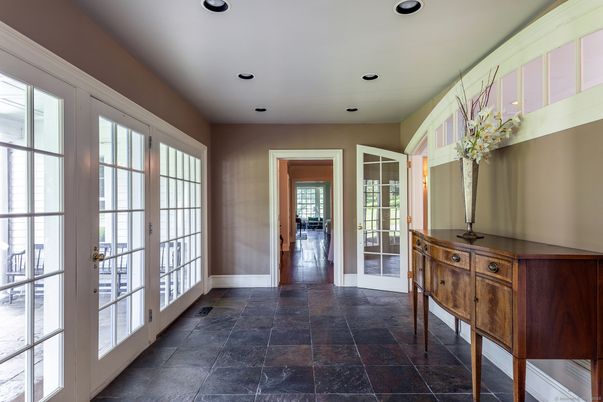 Interior, Recessed Lighting