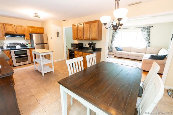 Dining room, Interior, Kitchen, Living room, Stainless Steel Appliances