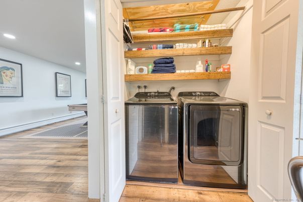Interior, Recessed Lighting, Utility Closets, Washer, Wood Texture Flooring
