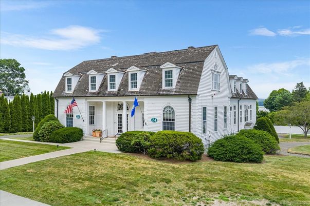 Exterior, Facade, Cape Cod