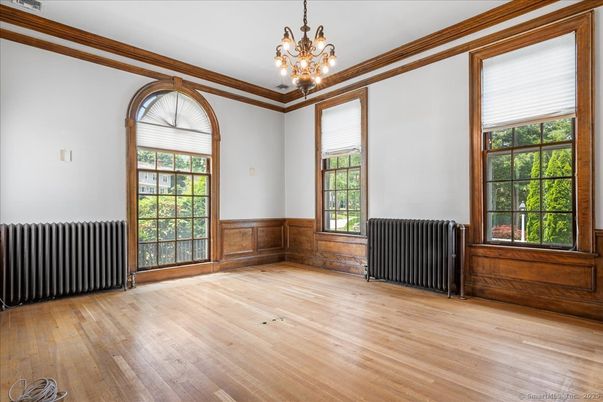 Chandelier, Empty room, Interior, Wood Texture Flooring