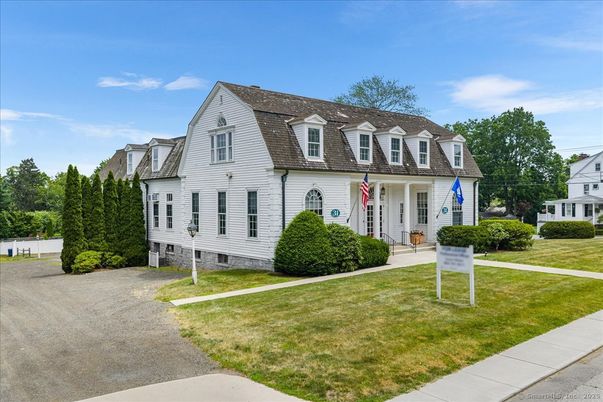 Exterior, Facade, Cape Cod