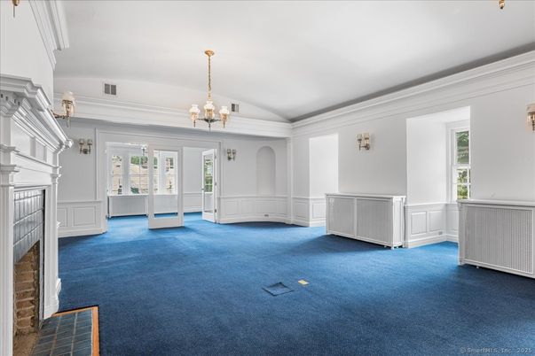Chandelier, Empty room, Interior