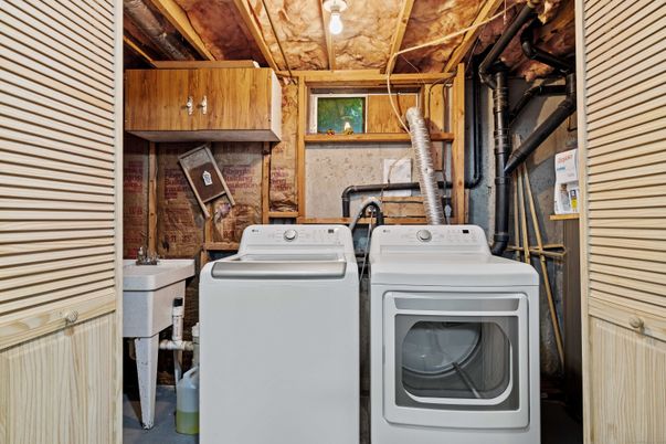 Interior, Utility Closets, Washer