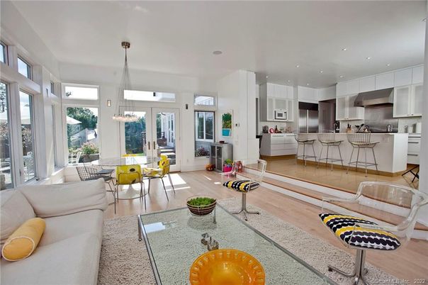 Dining room, Interior, Kitchen, Living room, Pendant Lights, Recessed Lighting, Stainless Steel Appliances, Wood Texture Flooring