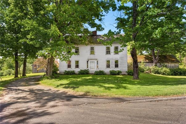 Backyard, Exterior, Facade, Georgian