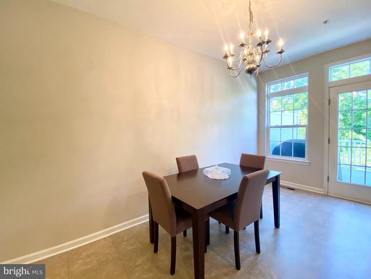 Chandelier, Dining room, Interior