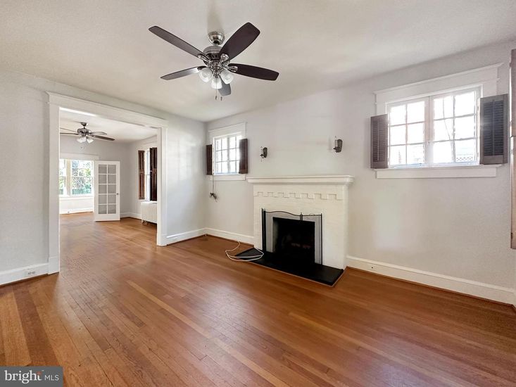 Empty room, Fireplace, Interior, Wood Texture Flooring