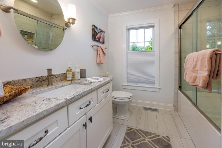 Bathroom, Dual Sink Vanities, Glass Shower, Interior