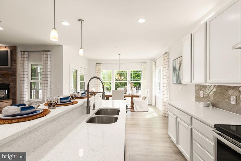Dining room, Fireplace, Interior, Kitchen, Pendant Lights, Recessed Lighting, Wood Texture Flooring