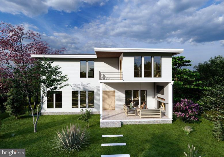 Backyard, Exterior, Facade, Modern