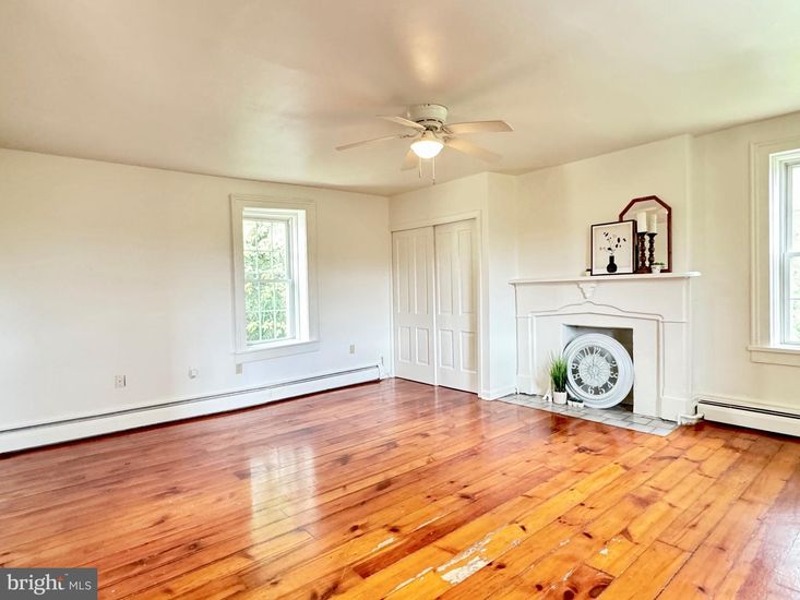 Empty room, Fireplace, Interior, Wood Texture Flooring