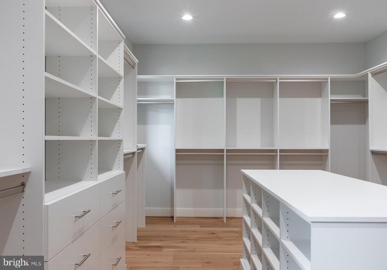 Interior, Recessed Lighting, Walk-in Closets, Wood Texture Flooring