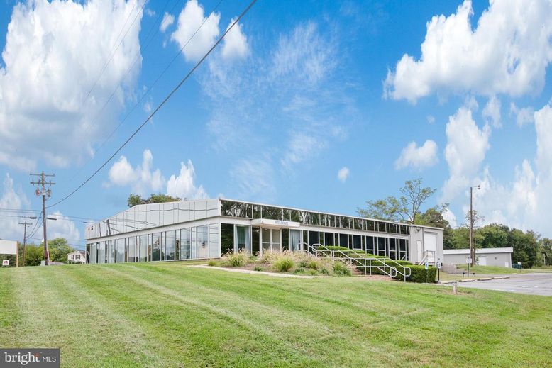 Backyard, Exterior, Facade, None