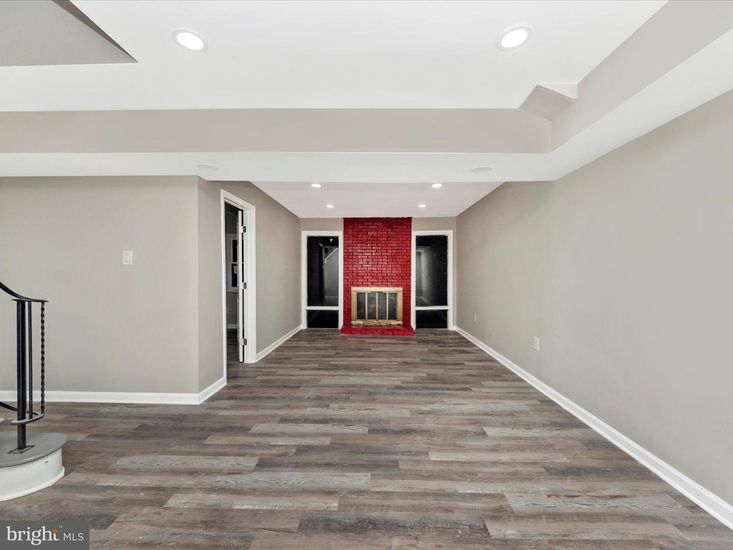 Fireplace, Interior, Recessed Lighting, Wood Texture Flooring