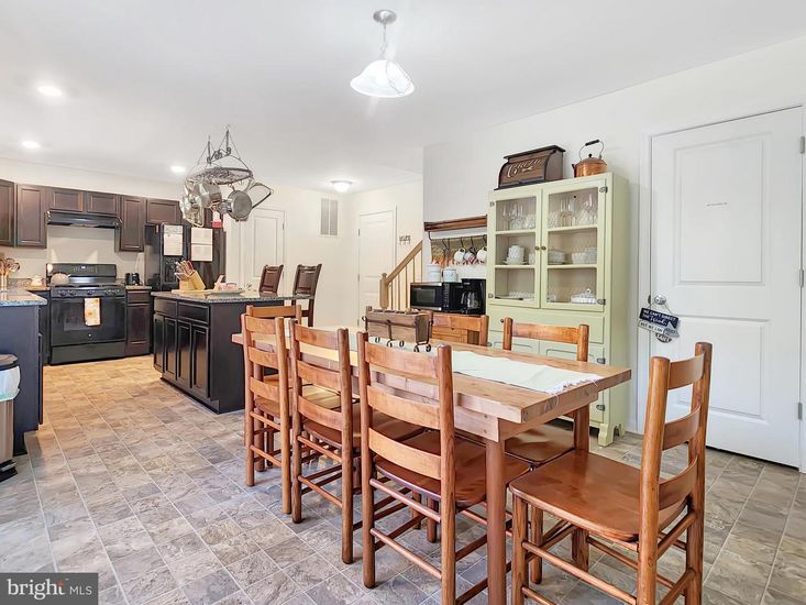 Dining room, Interior, Kitchen, Recessed Lighting