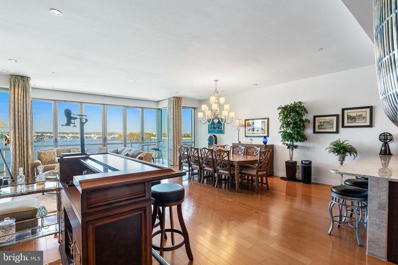 Chandelier, Dining room, Interior, Recessed Lighting, Water, Wood Texture Flooring