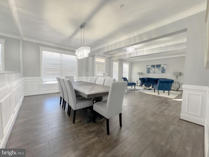 Dining room, Interior, Living room, Pendant Lights, Wood Texture Flooring