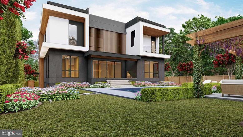 Backyard, Exterior, Facade, Modern