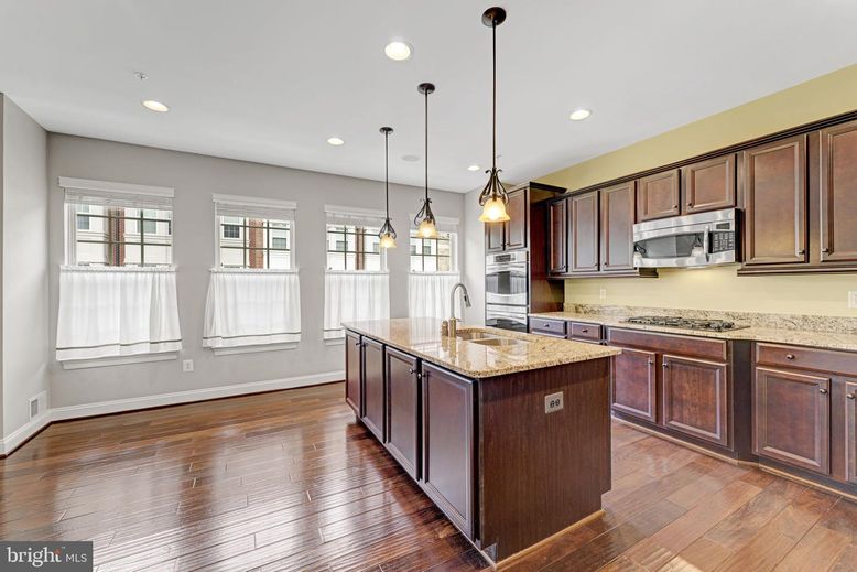 Interior, Kitchen, Pendant Lights, Recessed Lighting, Wood Texture Flooring