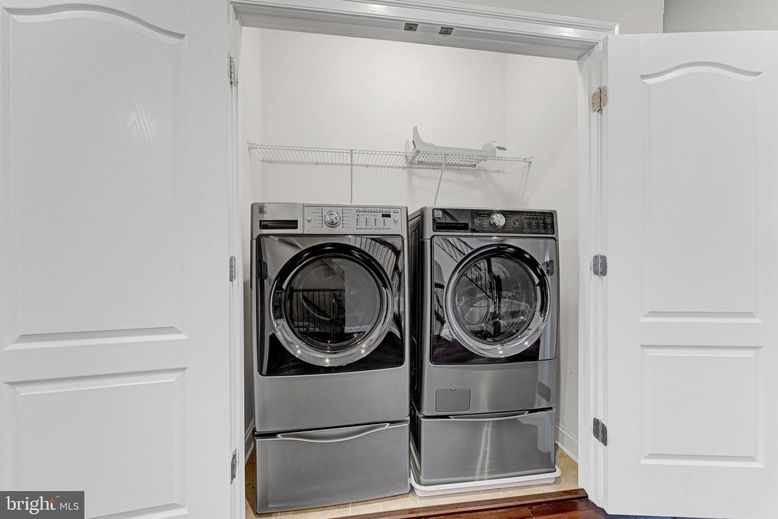 Interior, Utility Closets, Washer