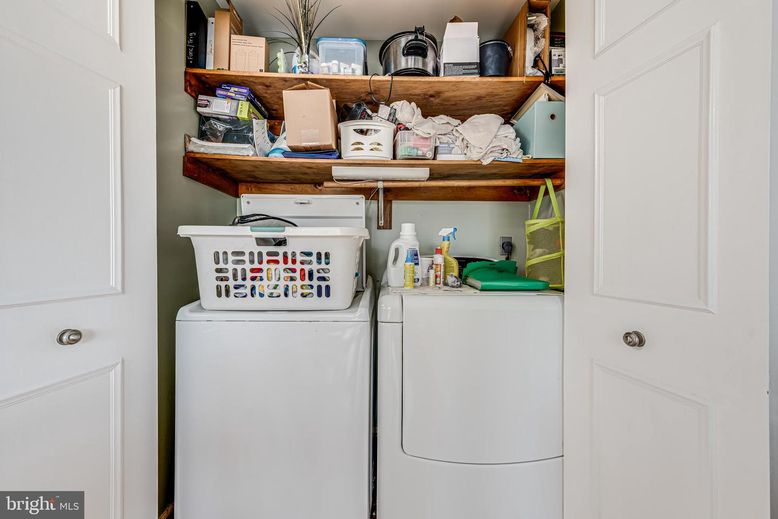 Interior, Utility Closets, Washer
