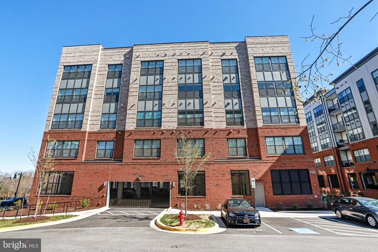 Exterior, Facade, Brick Facade, Condo Building