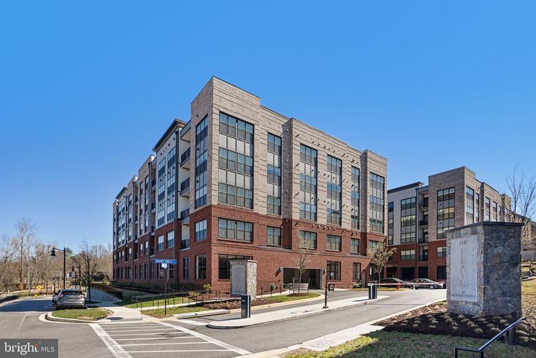 Exterior, Facade, Brick Facade, Condo Building