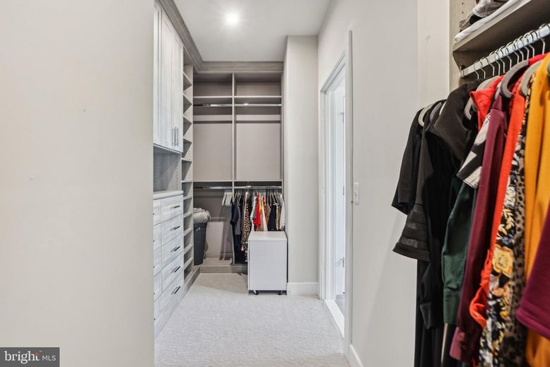Interior, Recessed Lighting, Walk-in Closets