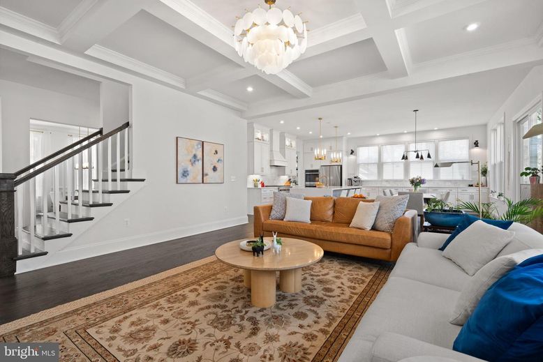 Chandelier, Interior, Kitchen, Living room, Pendant Lights, Recessed Lighting, Stainless Steel Appliances, Wood Texture Flooring