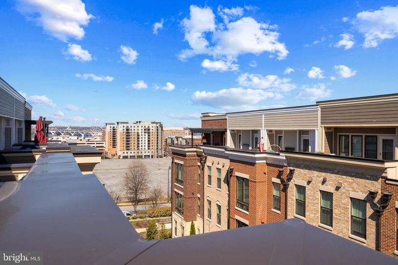 Exterior, Other, Skyline