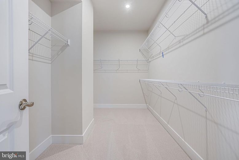 Interior, Recessed Lighting, Walk-in Closets