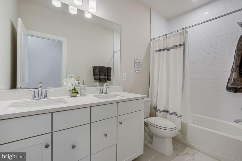Bathroom, Dual Sink Vanities, Interior, Marble, Recessed Lighting