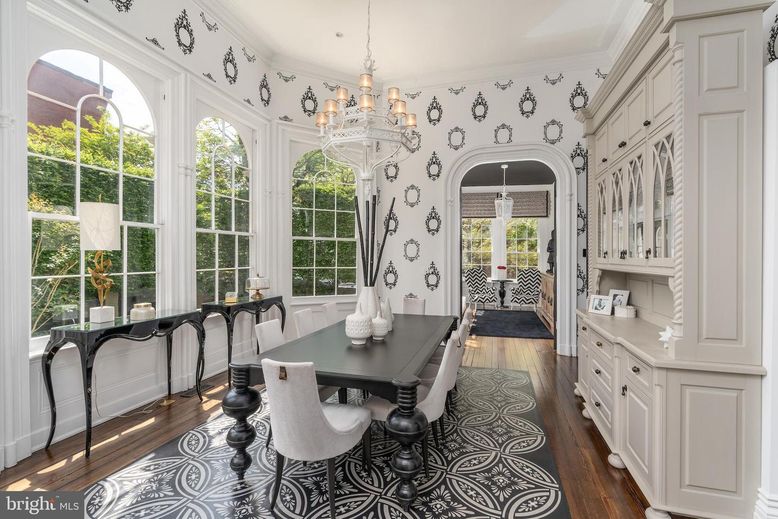 Chandelier, Dining room, Interior, Wood Texture Flooring