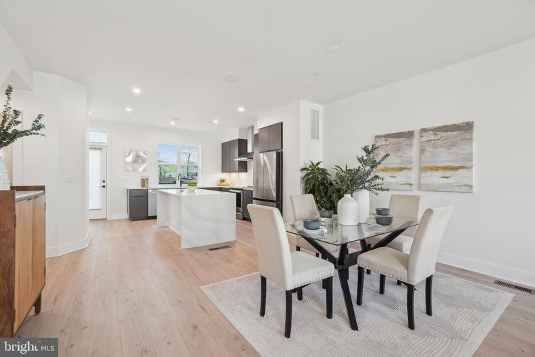 Dining room, Interior, Kitchen, Recessed Lighting, Stainless Steel Appliances, Wood Texture Flooring