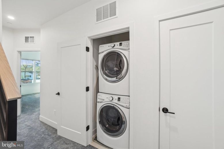 Interior, Recessed Lighting, Utility Closets, Washer