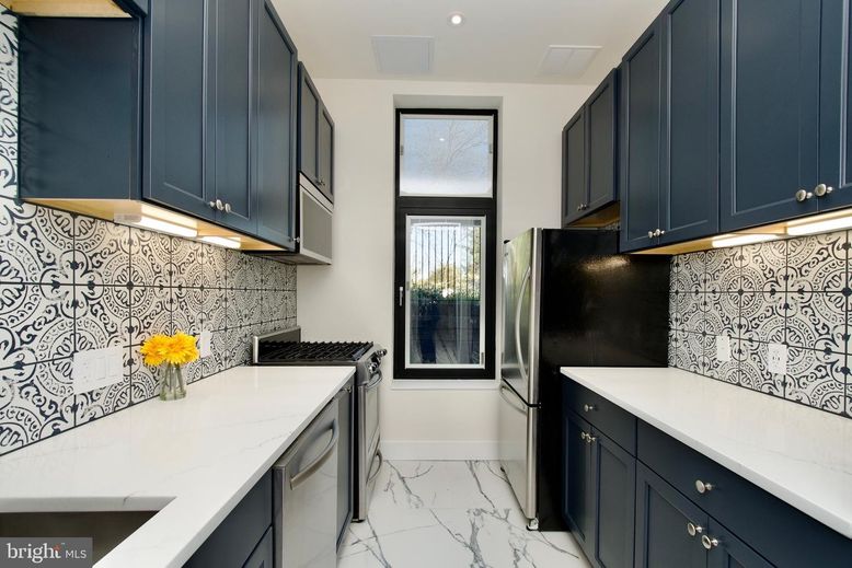 Interior, Kitchen, Marble, Recessed Lighting