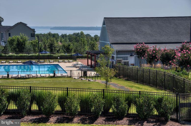 Backyard, Exterior, Pool, Water