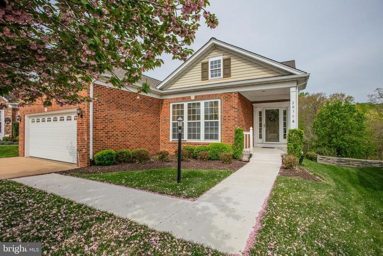 Attached, Exterior, Facade, Brick Facade, Brick Traditional