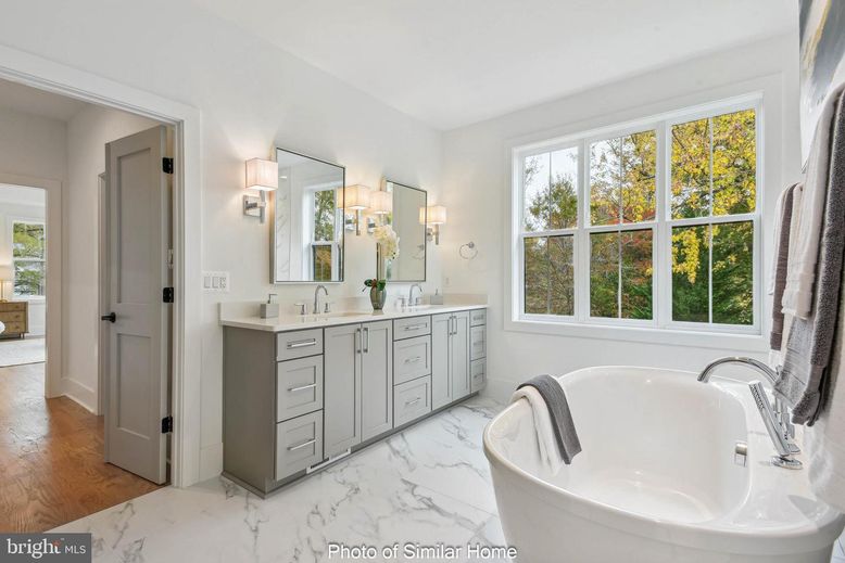Bathroom, Dual Sink Vanities, Free Standing Baths, Interior, Marble