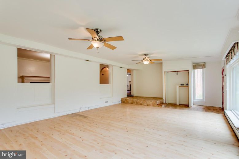 Empty room, Interior, Wood Texture Flooring