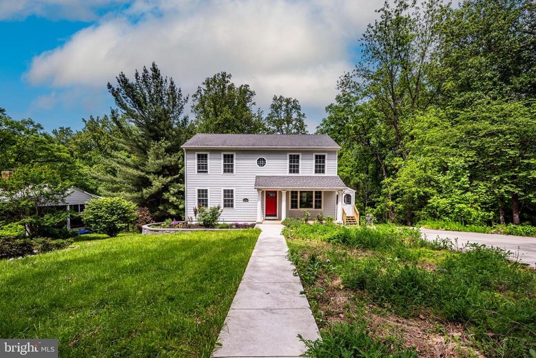 Backyard, Exterior, Facade, Georgian
