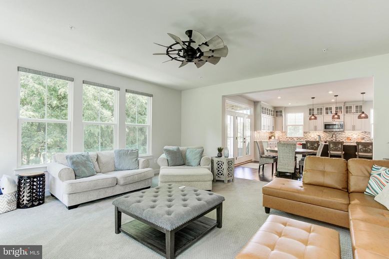 Dining room, Interior, Kitchen, Living room, Pendant Lights, Recessed Lighting