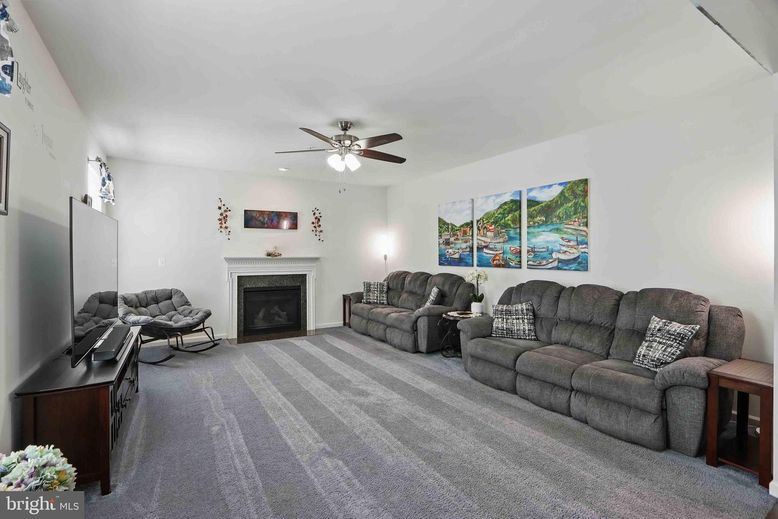 Fireplace, Interior, Living room