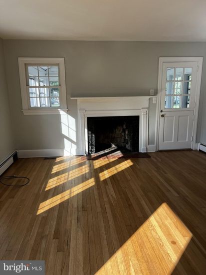Empty room, Fireplace, Interior, Wood Texture Flooring