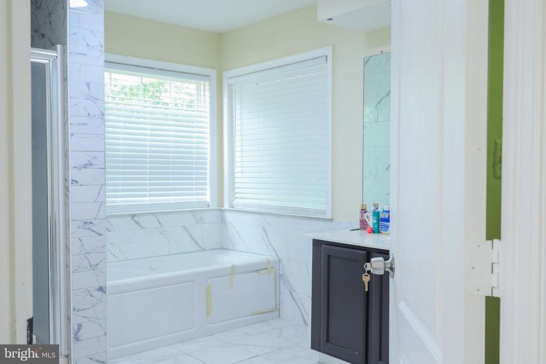 Bathroom, Interior, Marble, Marble Walls