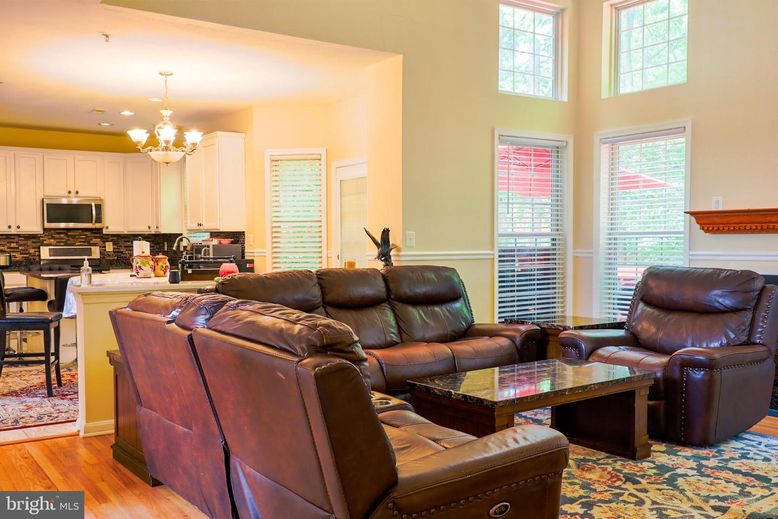 Chandelier, Interior, Kitchen, Living room, Recessed Lighting, Wood Texture Flooring