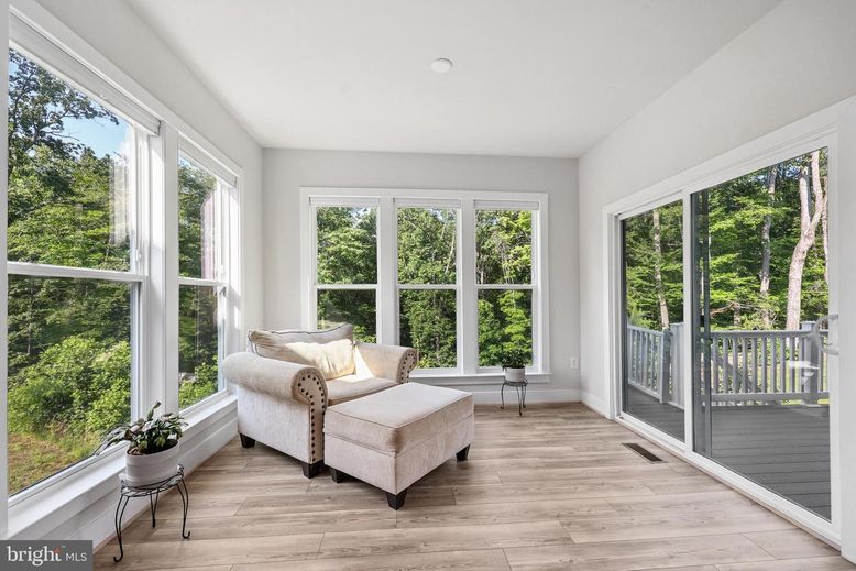 Interior, Sun Room, Wood Texture Flooring