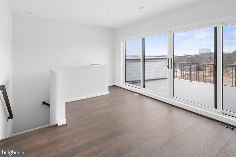 Empty room, Interior, Wood Texture Flooring